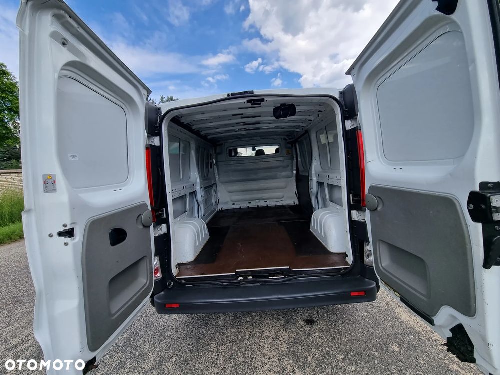 Renault Trafic - 2