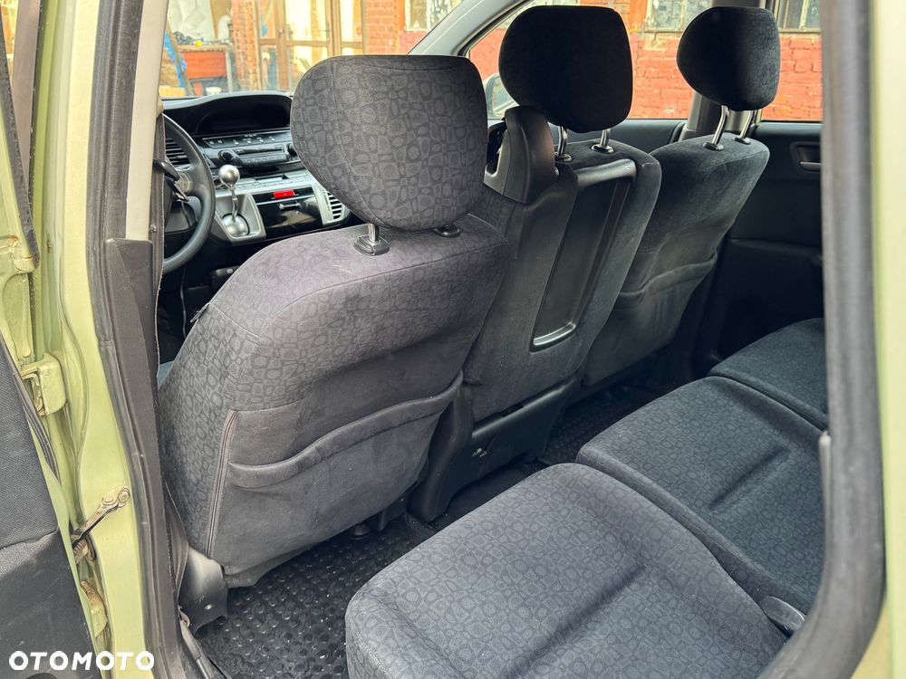 Honda FR-V 2.0 Comfort - 9