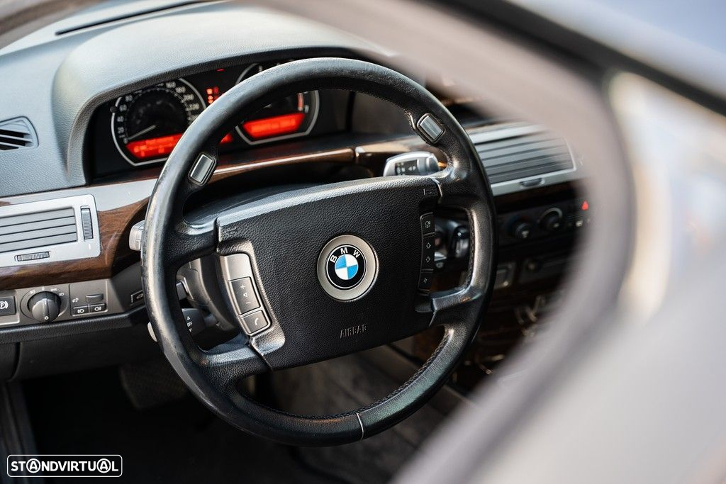 BMW 745 i LA - 31