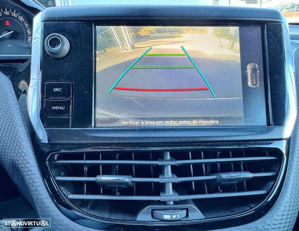 Peugeot 208 1.2 PureTech Style - 9