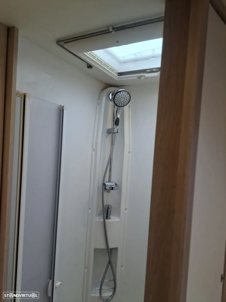 Rapido 696F Premium Edition - 22