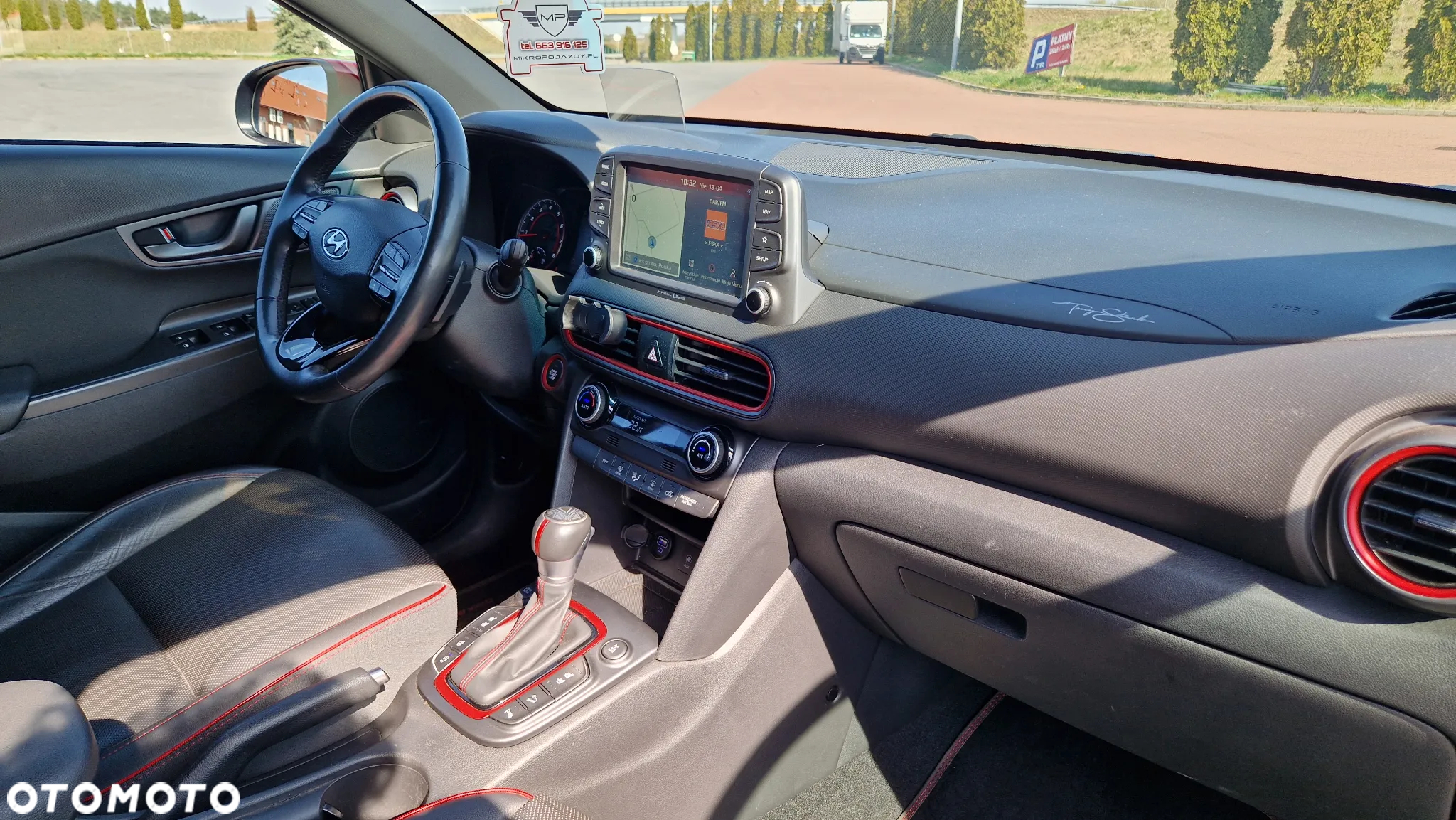 Hyundai Kona - 12
