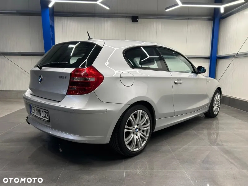 BMW Seria 1 118i - 11