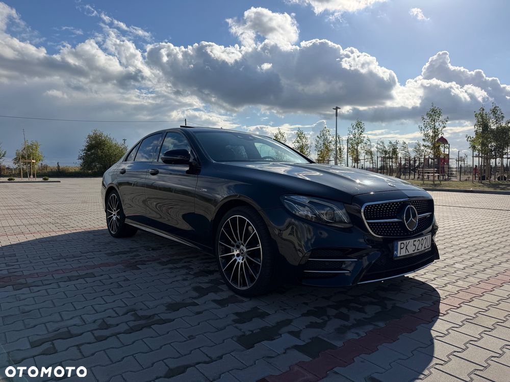 Mercedes-Benz E-Class 2019 photo 3