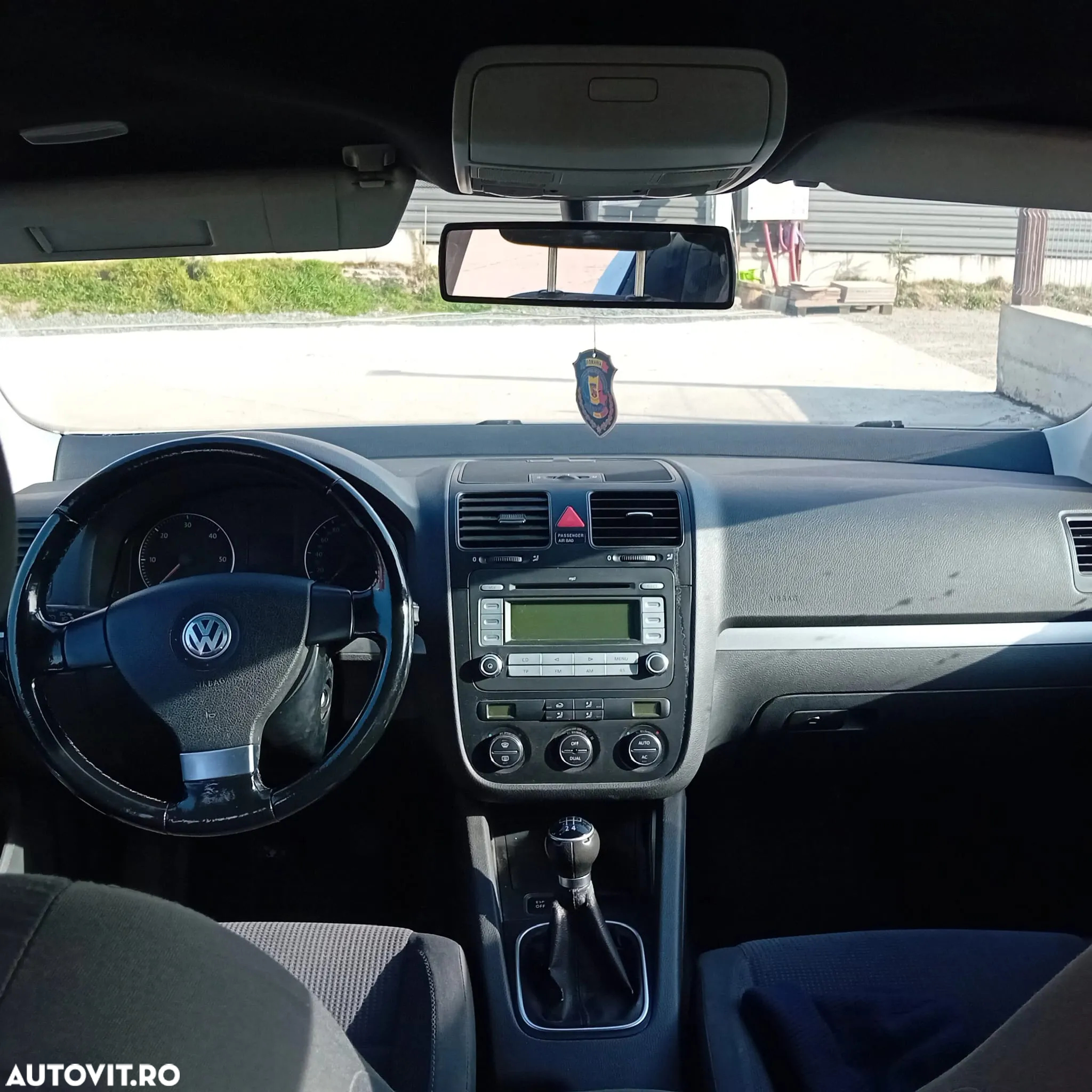 Volkswagen Jetta 1.9 TDI Comfortline - 7