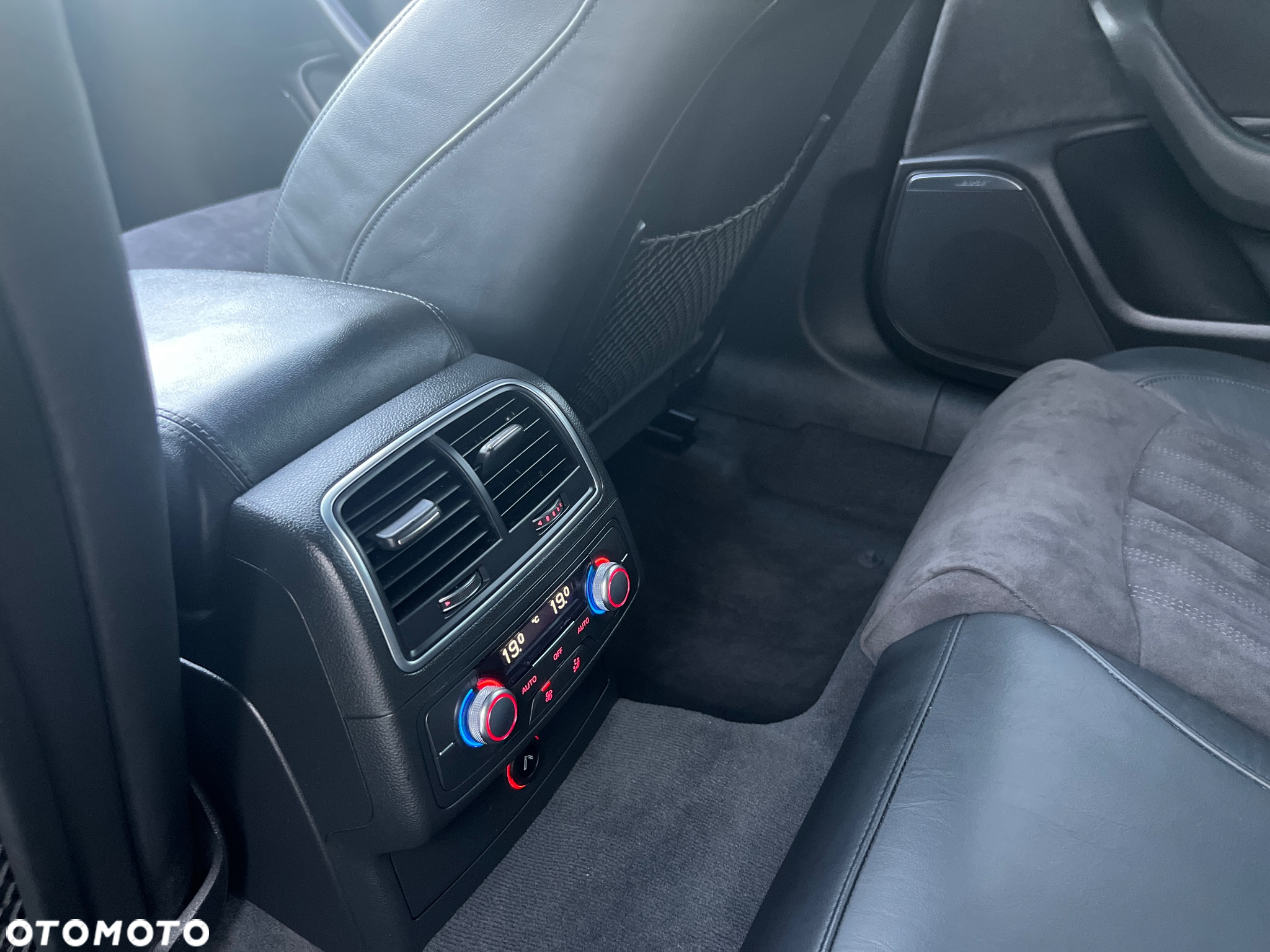 Audi A6 3.0 TDI Quattro S tronic - 25