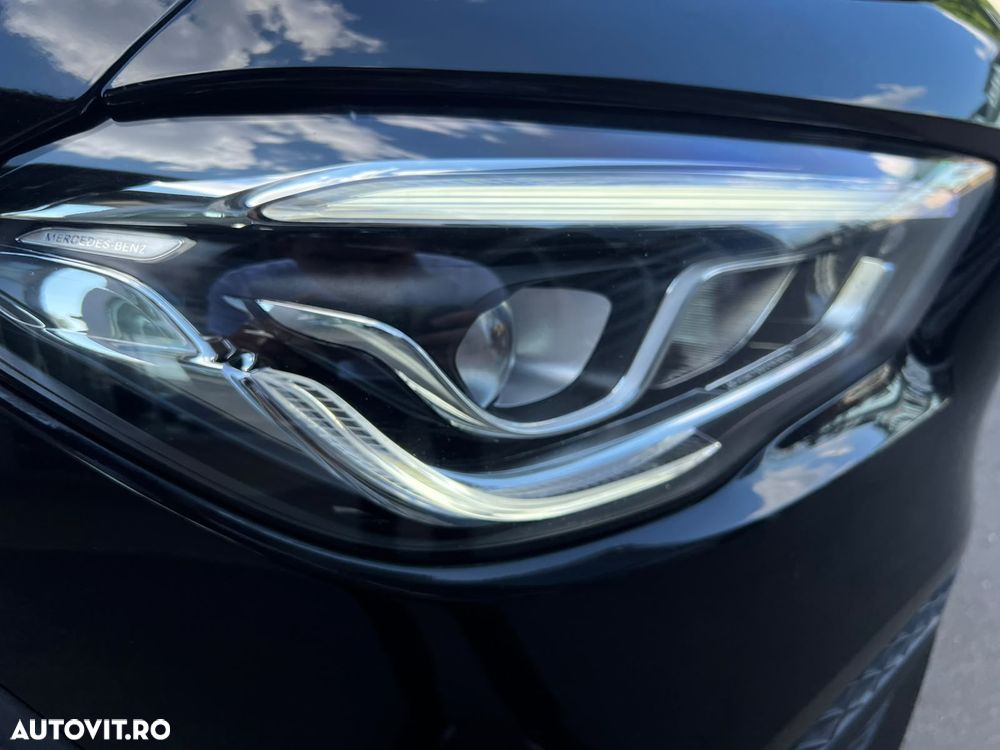 Mercedes-Benz GLA 250 e - 28