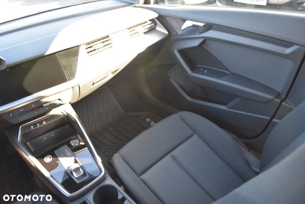 Audi A3 Sportback 30 TDI S tronic - 20