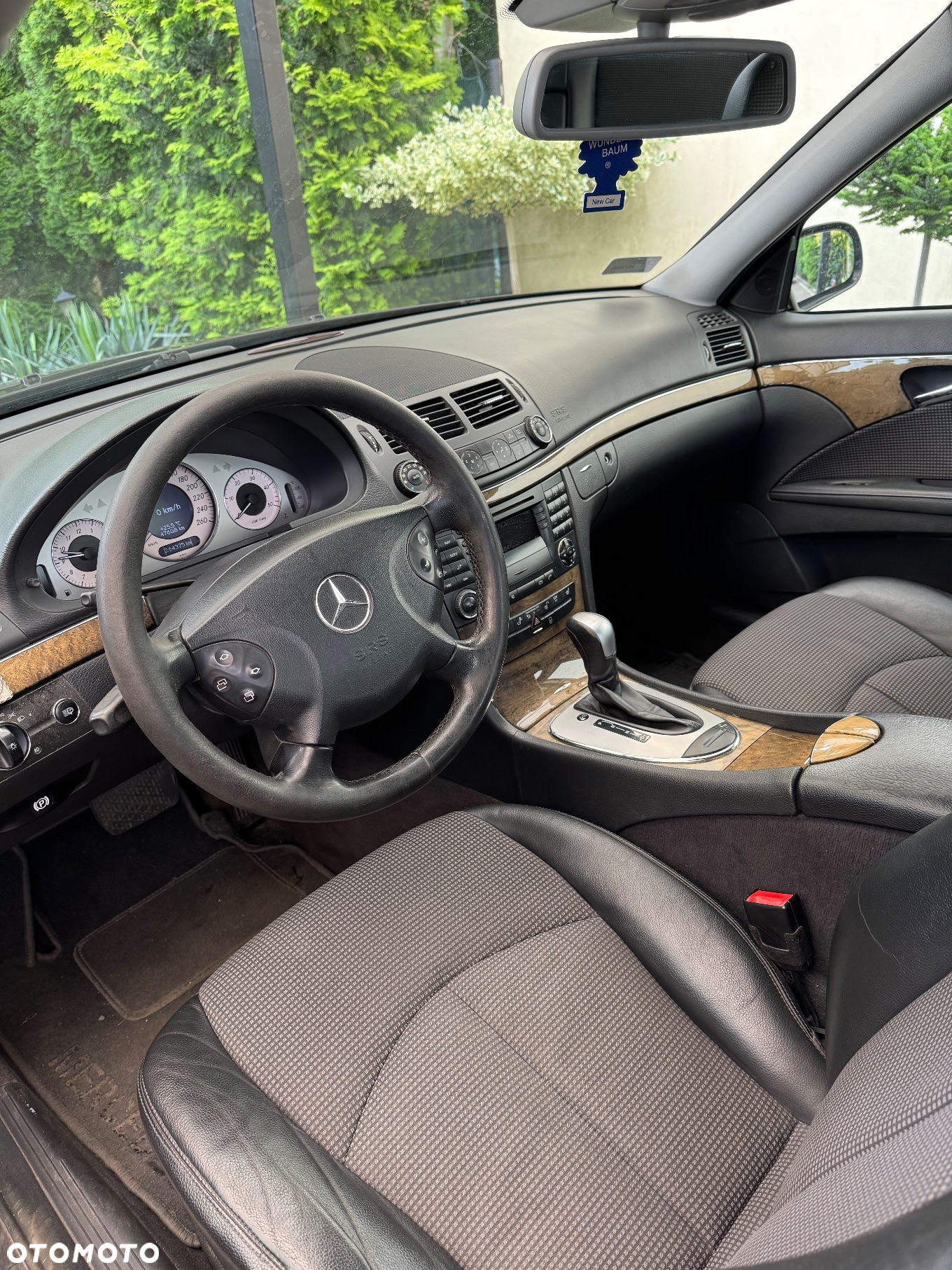 Mercedes-Benz Klasa E - 8