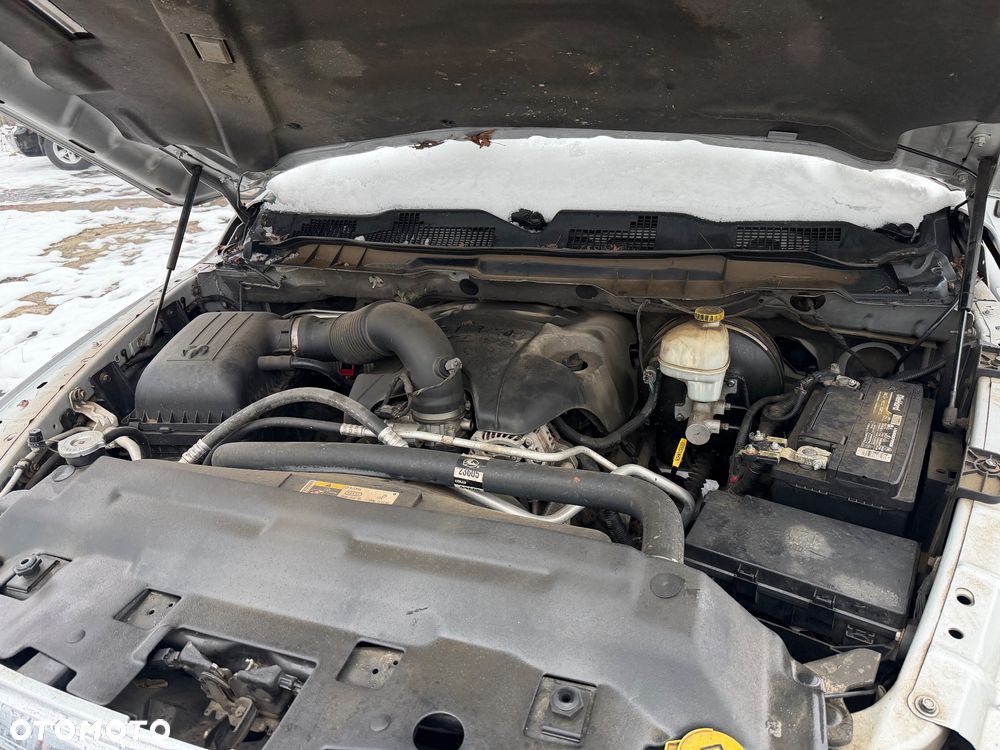 Dodge RAM 5.7 4x4 - 16