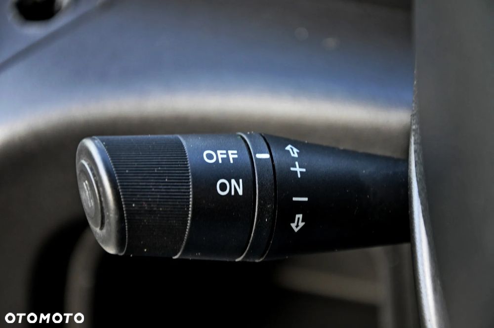 Iveco Daily 35-120 2.3 HPi 120KM Maxi Tylko 174tys.km. Gwarancja - 27