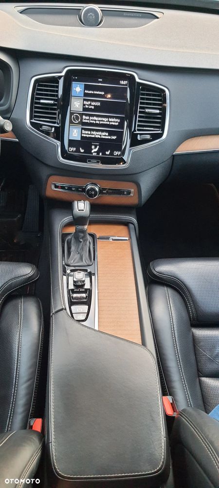 Volvo XC 90 D5 AWD Inscription 7os - 21