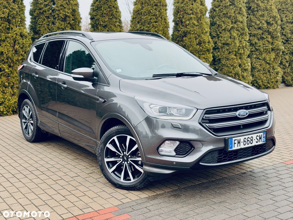 Ford Kuga 1.5 EcoBoost 2x4 ST-Line - 13