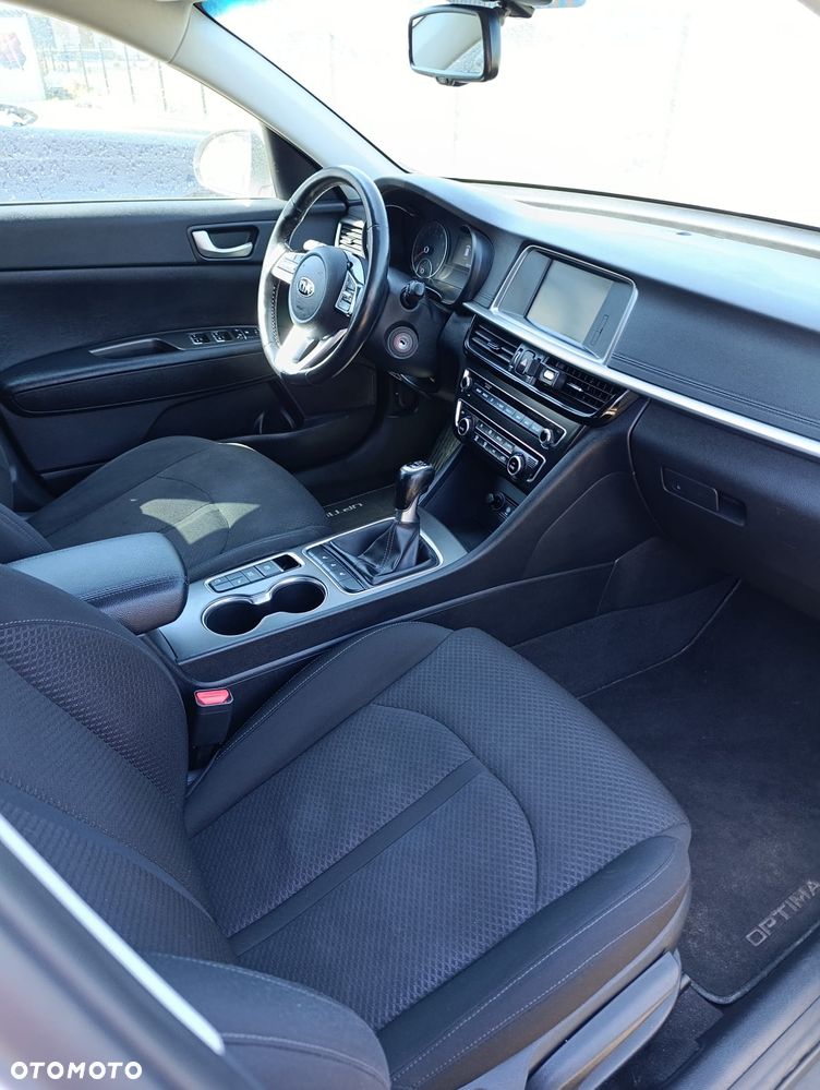 Kia Optima 2.0 XL - 19