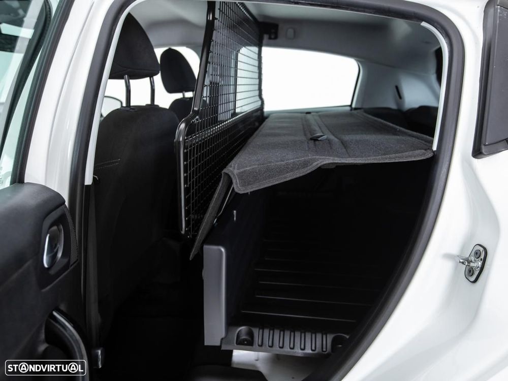 Peugeot 208 Van 1.5 BlueHDi c/IVA - 10