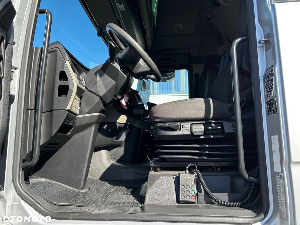 MAN TGX 18.510 4x2 LL SA - 14