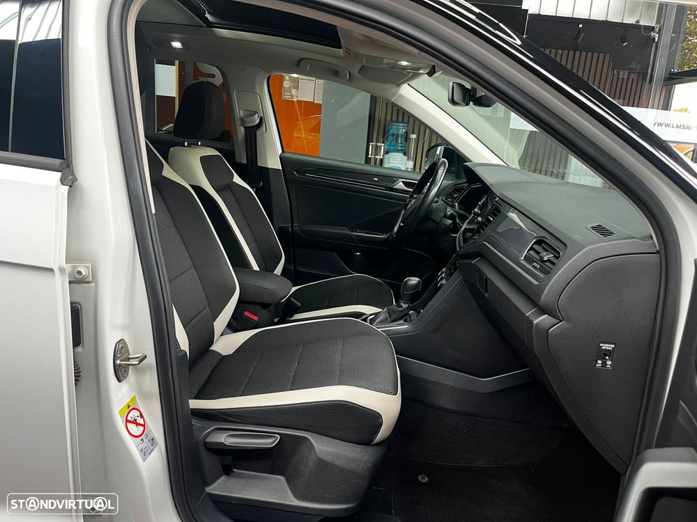 VW T-Roc 1.5 TSI Sport DSG - 21