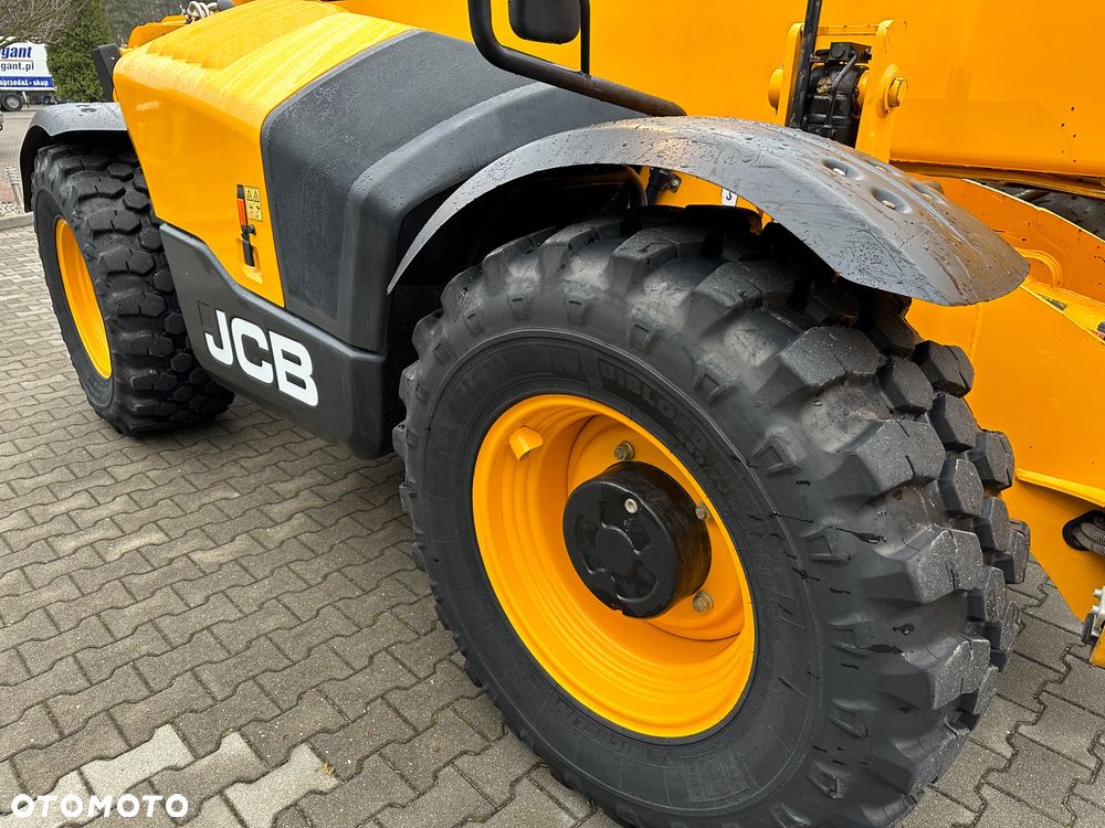 JCB 540-140 Hi Viz - 10