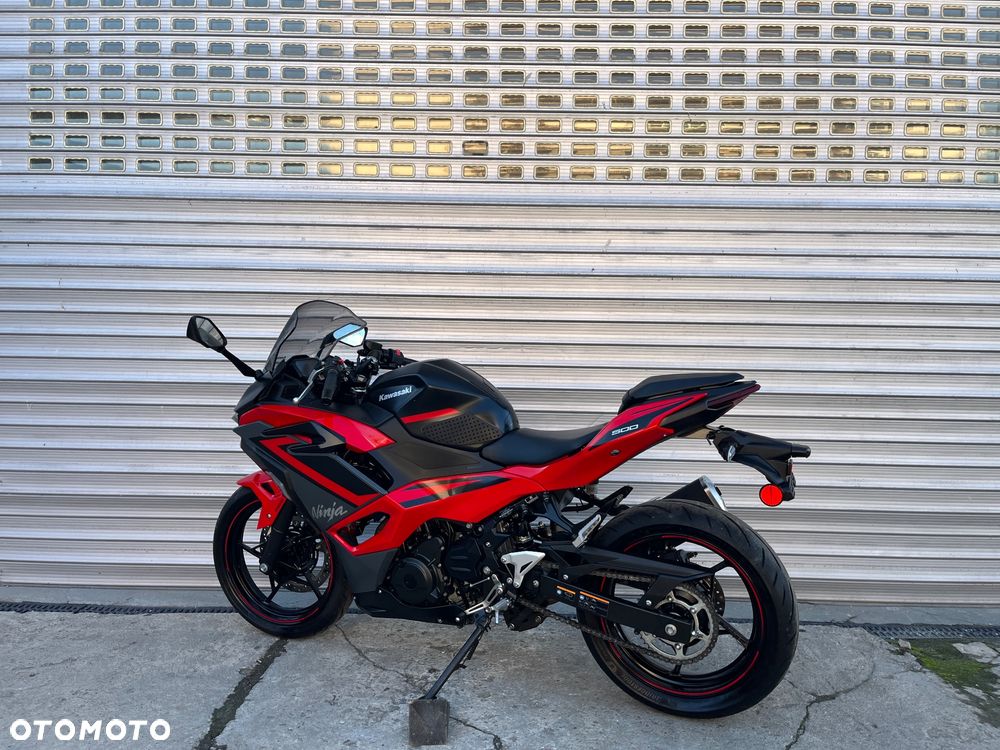 Kawasaki Ninja - 8