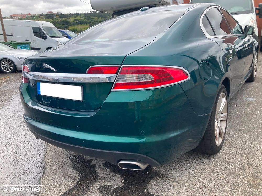 Jaguar XF 3.0 V6 Luxury - 6