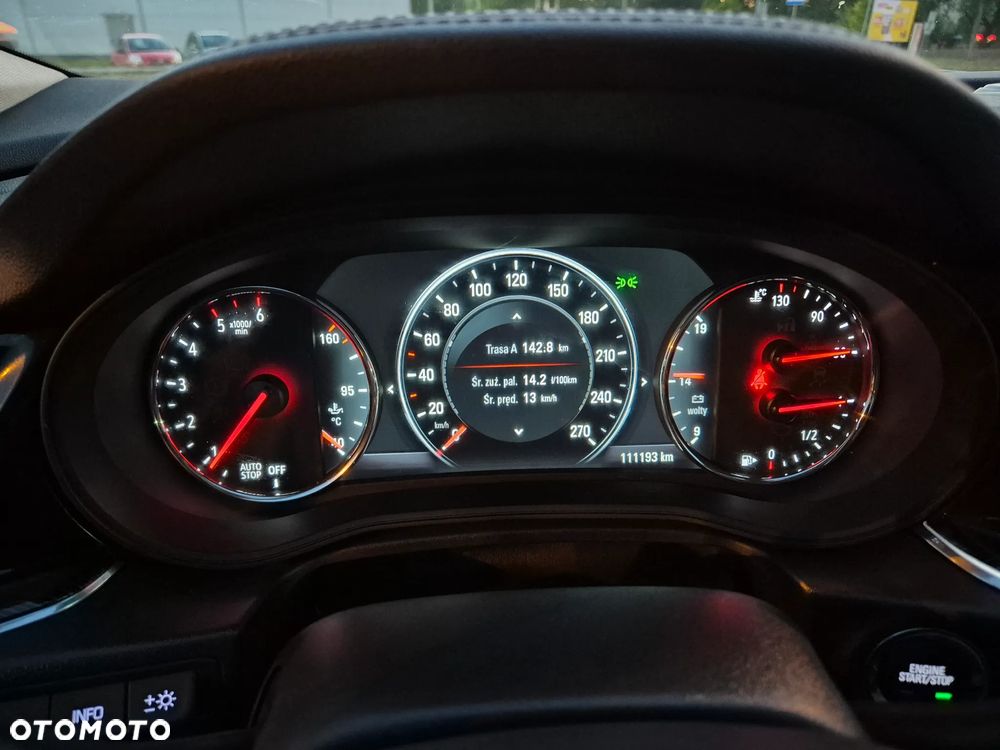 Opel Insignia Sports Tourer 2.0 Diesel Ultimate Exclusive - 22