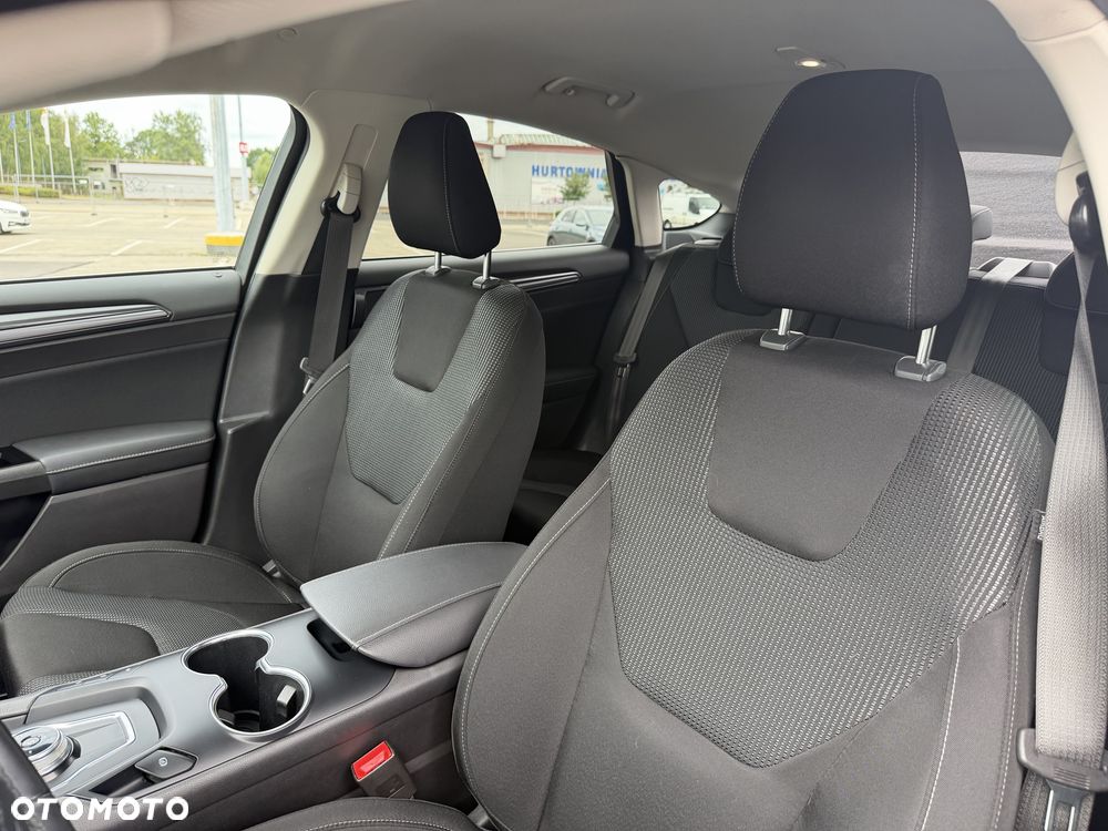 Ford Mondeo - 7