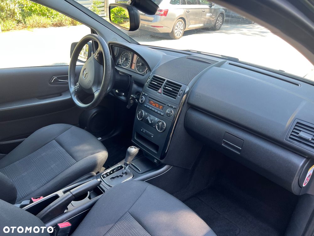 Mercedes-Benz Klasa A 150 Autotronic Avantgarde - 21