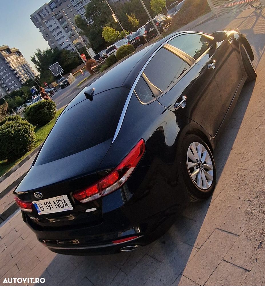 Kia Optima 1.7 DSL 7DCT Comfort - 7