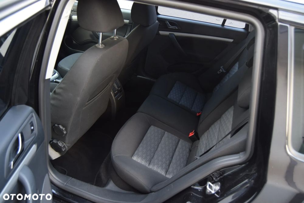 Skoda Octavia 1.6 TDI Premium Edition - 22