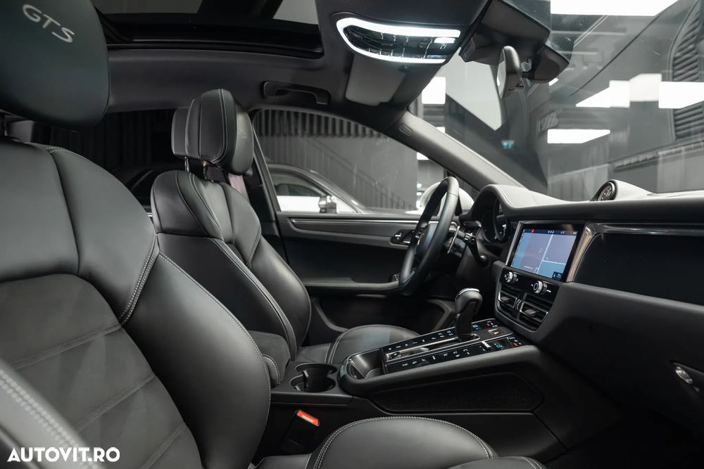 Porsche Macan GTS PDK - 33