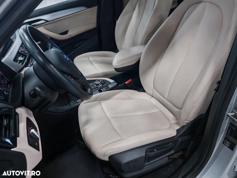 BMW X1 - 24