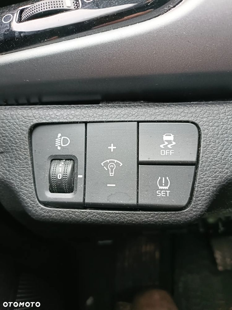 KIA RIO IV 16-20 2019 r. 5D HB panel przełącznik regulacji świateł  *