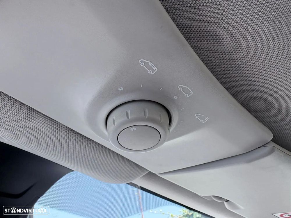 Renault Espace 1.6 dCi Initiale Paris EDC - 56