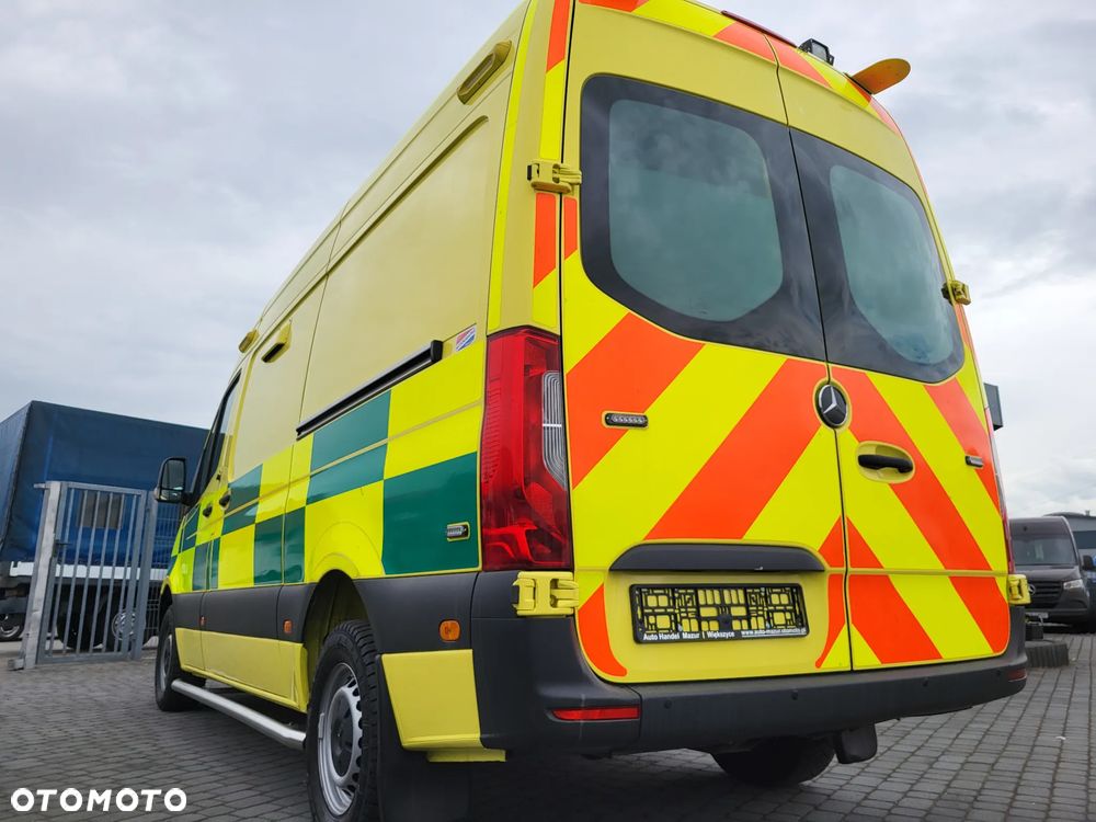 Mercedes-Benz SPRINTER 907- 319 V6 CDI-KARETKA - AMBULANS-AUTOMAT - 26