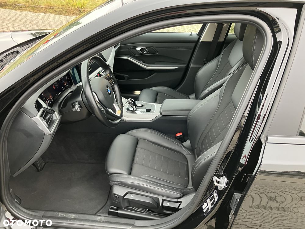 BMW Seria 3 318d Advantage - 18