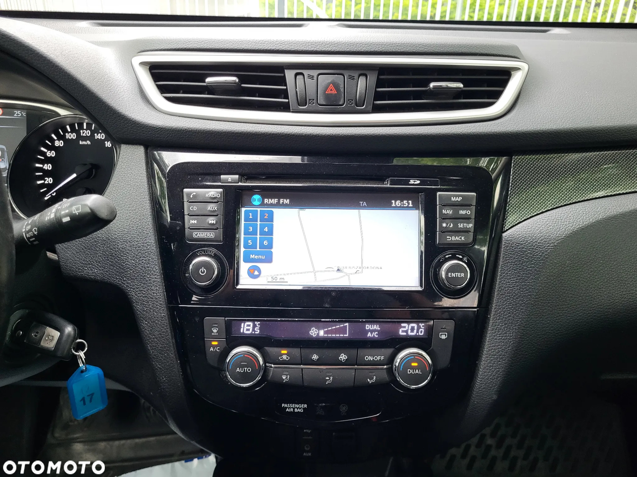 Nissan X-Trail 1.6 DIG-T Tekna 2WD - 11