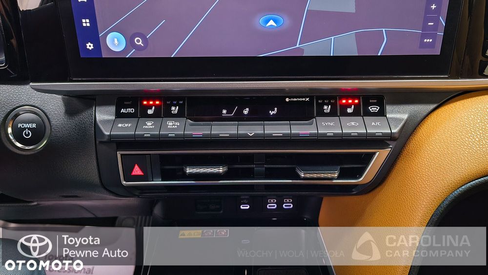 Toyota Camry - 15