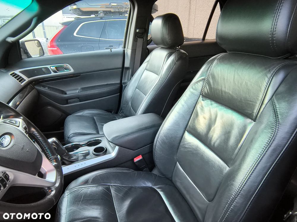 Ford Explorer - 6