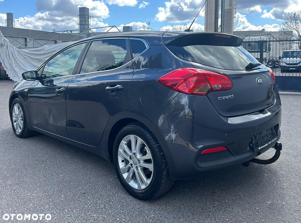 Kia Ceed 1.4 CVVT Vision - 15