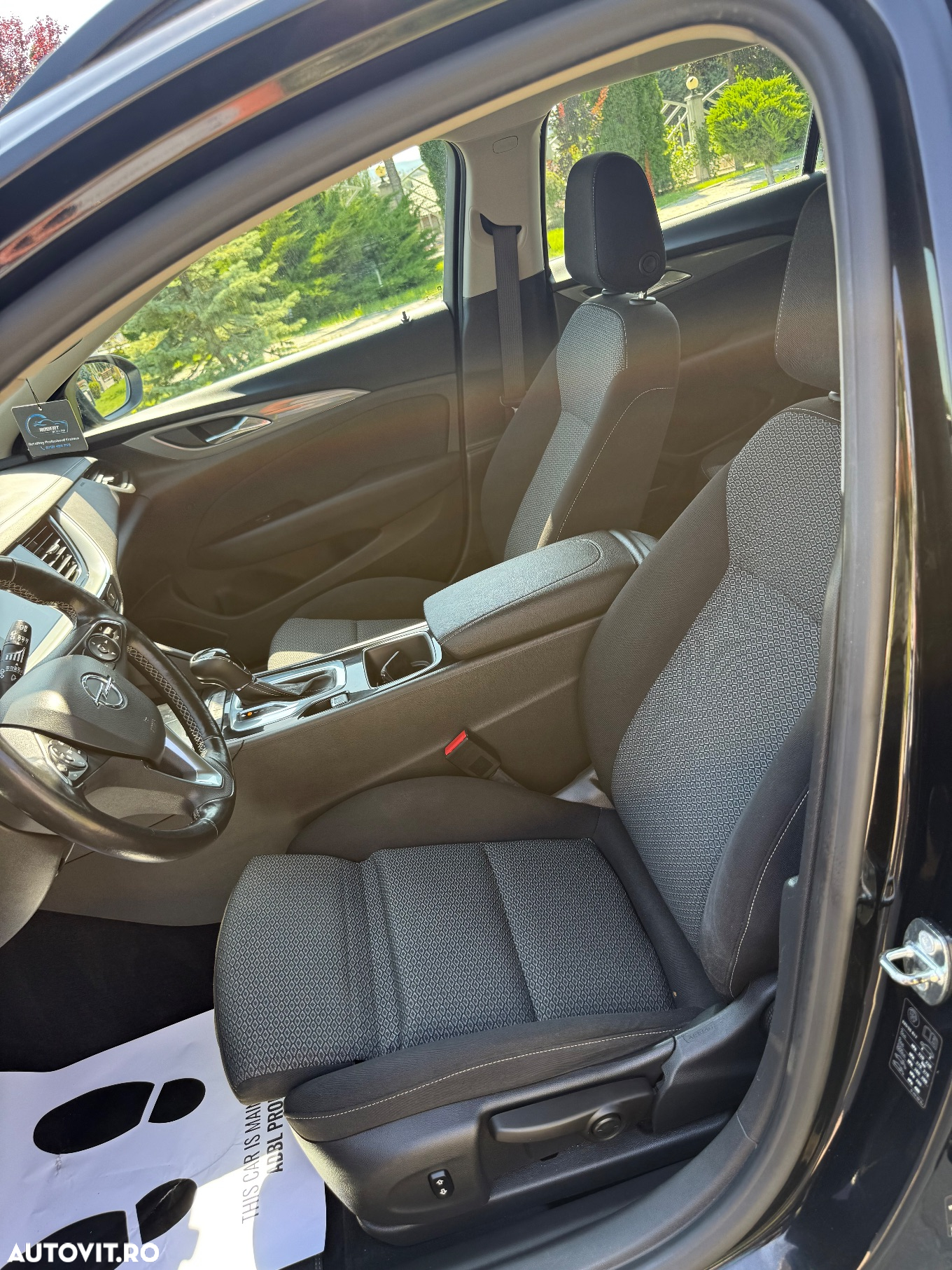 Opel Insignia 2.0 CDTI Automatik Business Innovation - 12