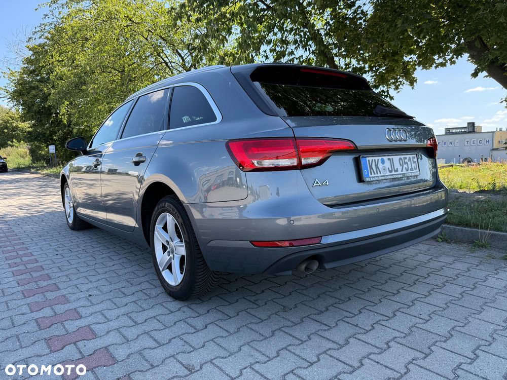 Audi A4 Avant 2.0 TDI S tronic - 8