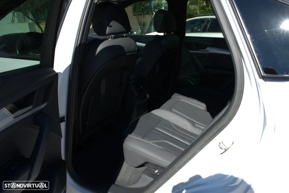Audi Q5 Sportback - 11