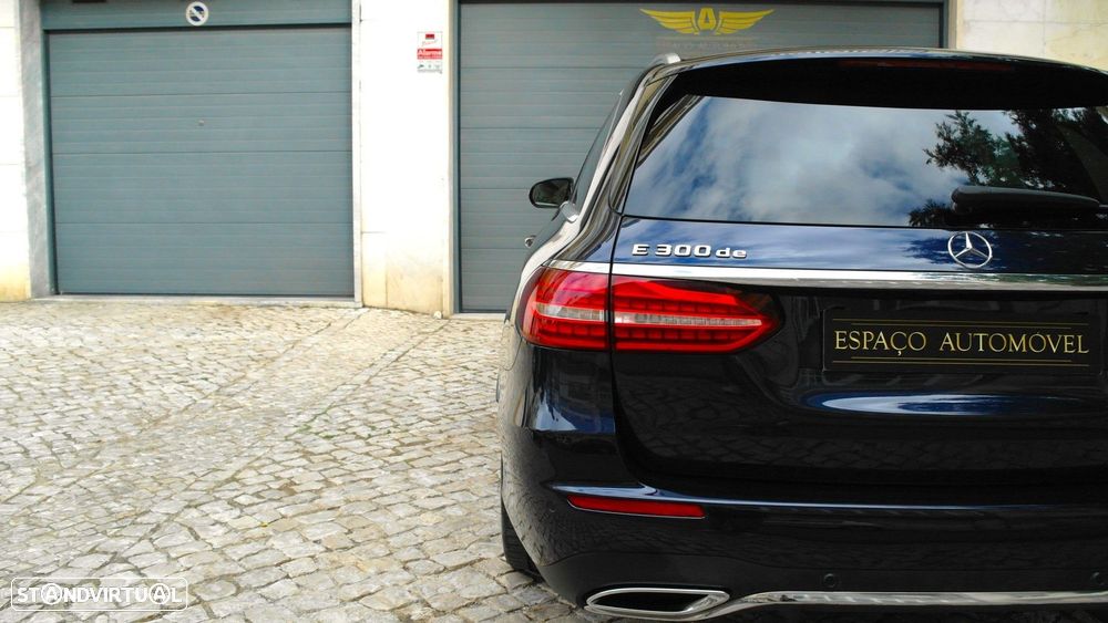 Mercedes-Benz E 300 de AMG Line - 14