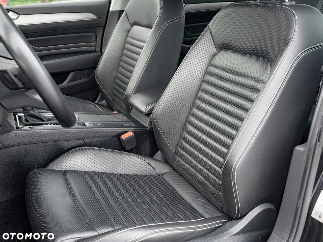 Volkswagen Passat 2.0 TSI 4Mot Elegance DSG - 15