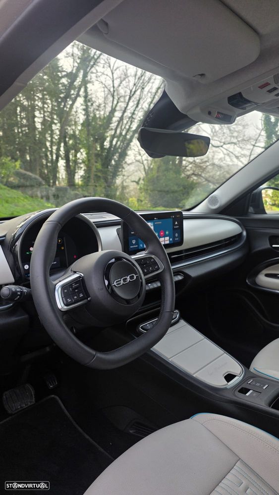 Fiat 600e La Prima - 11