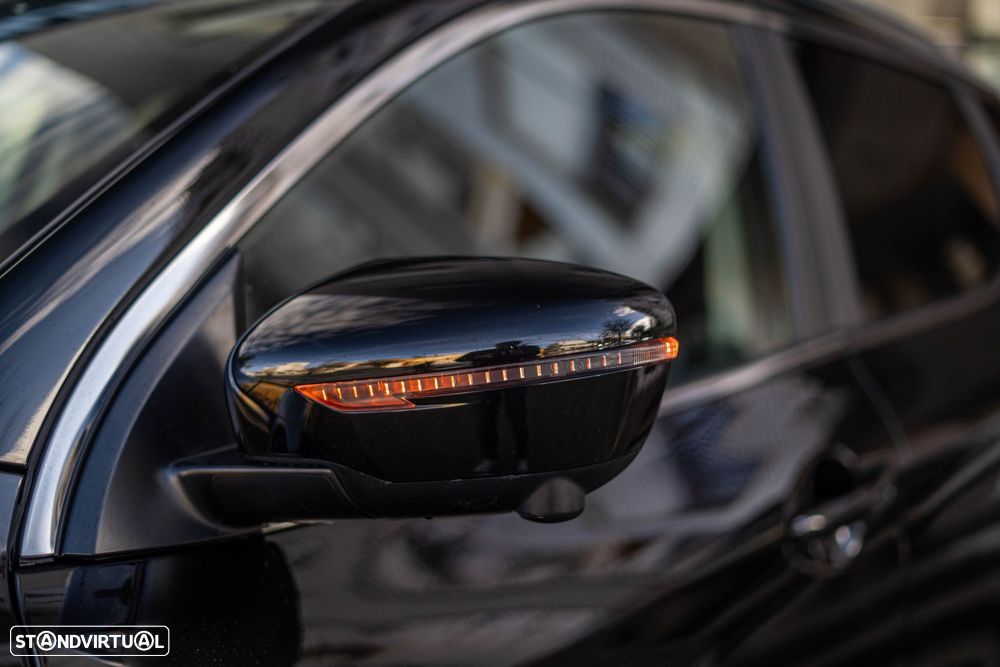 Nissan Qashqai 1.2 DIG-T N-Connecta 18 - 54