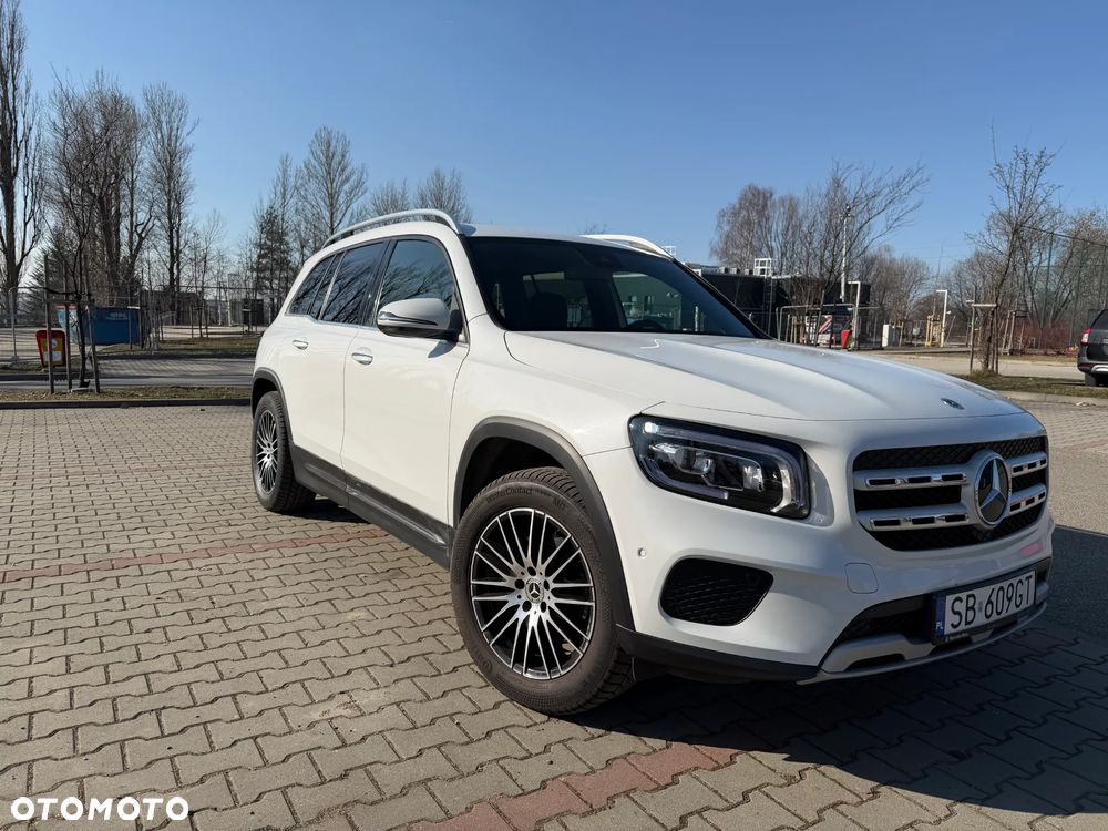 Mercedes-Benz GLB 250 4-Matic Progressive 8G-DCT - 1
