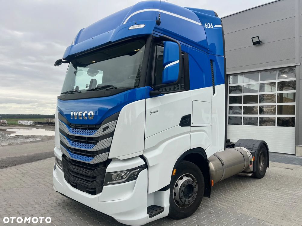 Iveco S-WAY - 2