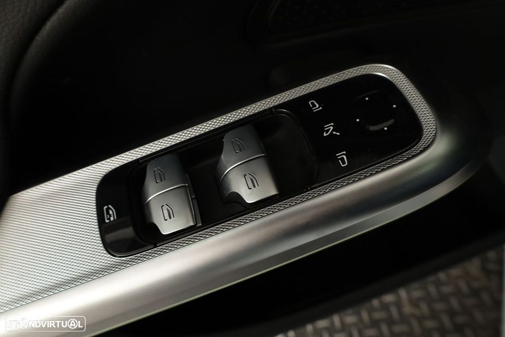 Mercedes-Benz E 300 de - 20