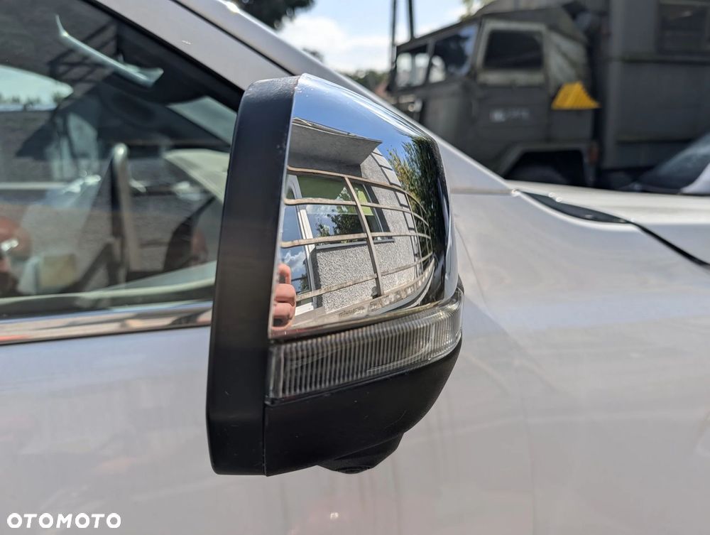VOLKSWAGEN AMAROK LUSTERKO PRAWE BLIS KAMERA MARTWE POLE - 3